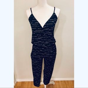 Black jumper. Veronica M.